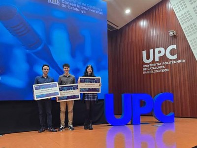 Concurso "Presenta la teva tesi en 4 minuts"