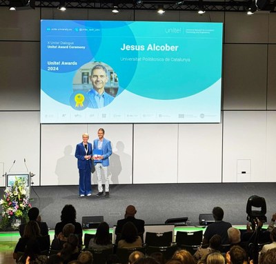 El professor Jesús Alcober ha recibido uno de los Premis Unite